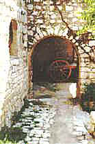 North gate of the Medieval Baglio - Ph.  ENZO MAIELLO 1999