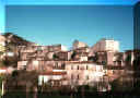 Clicca qui per un'immagine panoramica del borgo di Baia