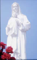 Statua della "Madonna della Pace" - Ph.  ENZO MAIELLO 1998
